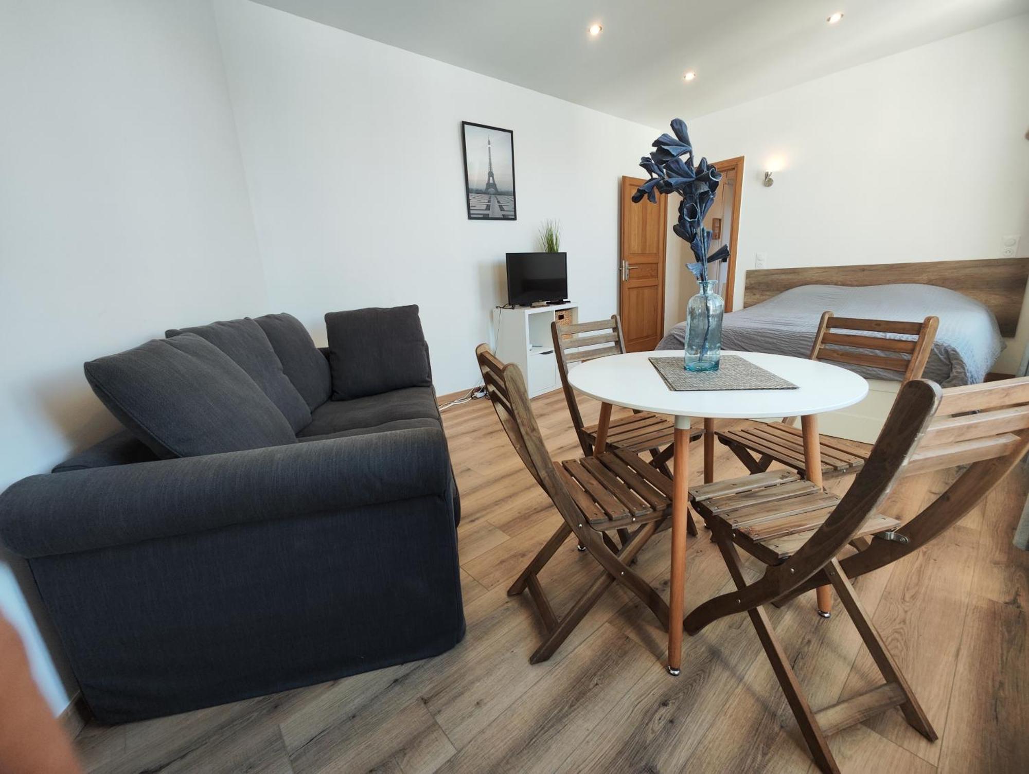 Appartamento De Charme Toits Parisiens